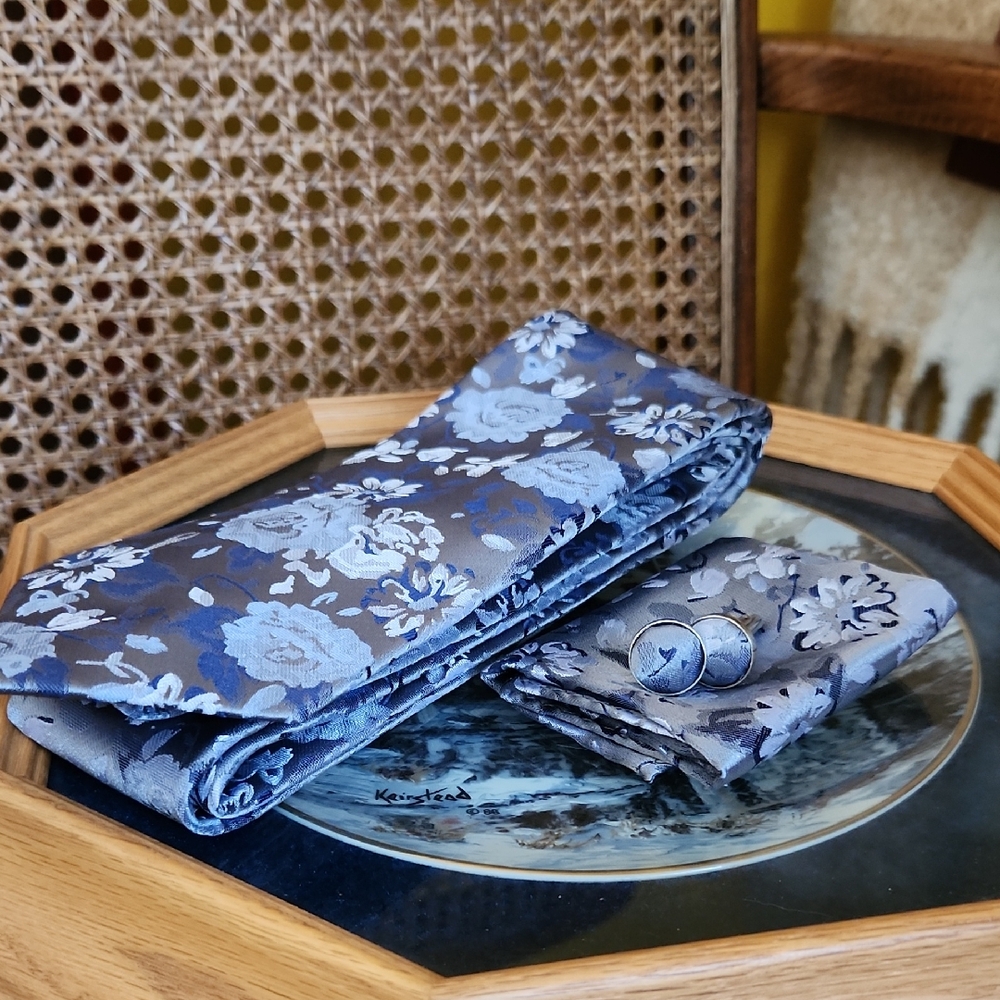 100% Silk 3 Piece Floral Tie Set